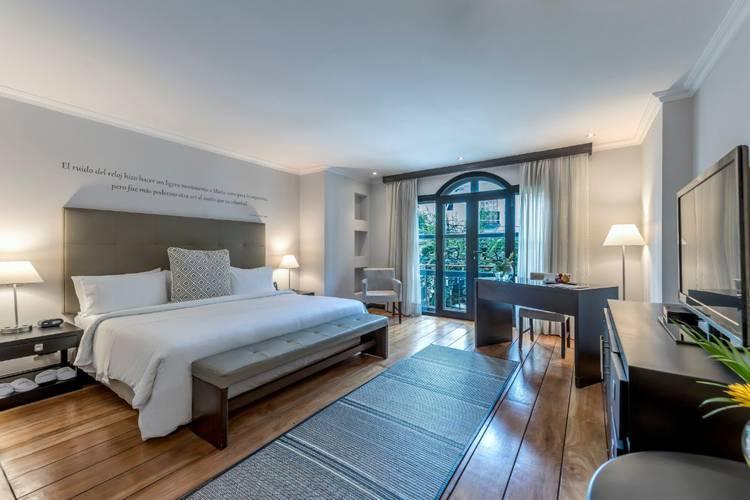 Movich Casa Del Alferez Hotel Кали Екстериор снимка