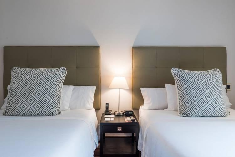 Movich Casa Del Alferez Hotel Кали Екстериор снимка